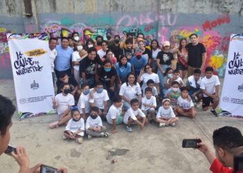Niñas, niños y jóvenes participan en el taller de arte urbano “La calle es nuestra”, en el marco del festival “The área 503” y en conjunto con la Comisión de los Derechos de las Niñas, Niños y Adolescentes del Congreso del Estado