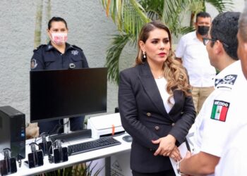 Evelyn Salgado supervisó la operación de la Alerta y Transporte “Violeta” desde C4 de Chilpancingo