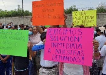 Autorizan rehabilitación de secundaria de Petacalco