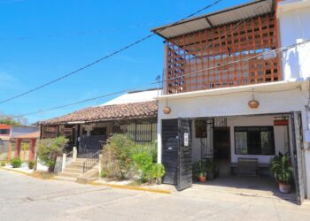 Buscan crear asociación de restaurantes y hoteles en San José Ixtapa  