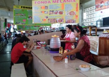 Fondas del mercado central reportan buen consumo del turismo nacional