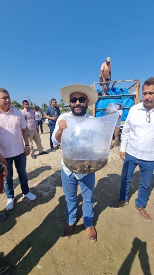 fortalece-gob-guerrero-sector-pesquero-evelyn.jpg
