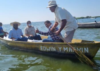Fortalece gobierno de Evelyn Salgado al sector pesquero de Costa Grande