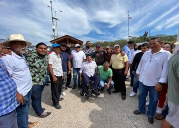 Presidente Crescencio Reyes se suma a llamado para ampliar Autopista Siglo XXI