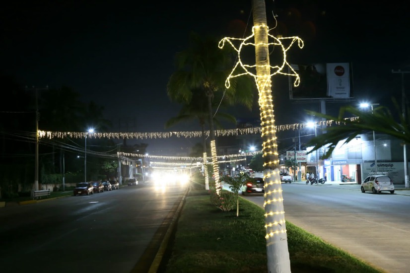 navidad-acapulco-2022-calles.jpg navidad-acapulco-2022-calles