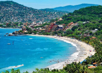 Ixtapa-Zihuatanejo al 78.1 % de ocupación hotelera; primer domingo vacacional