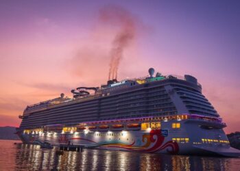 Llega séptimo crucero de la temporada al puerto de Acapulco