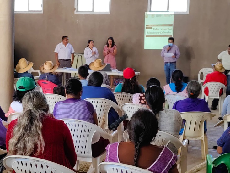 taller-jornaleros-agricolas_gro.jpg