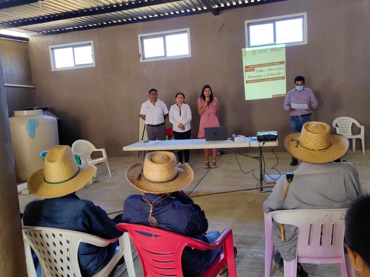 taller-jornaleros-agricolas_gro.jpg