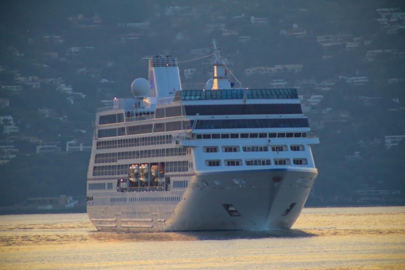 13-crucero-acapulco-2023-insignia.jpg