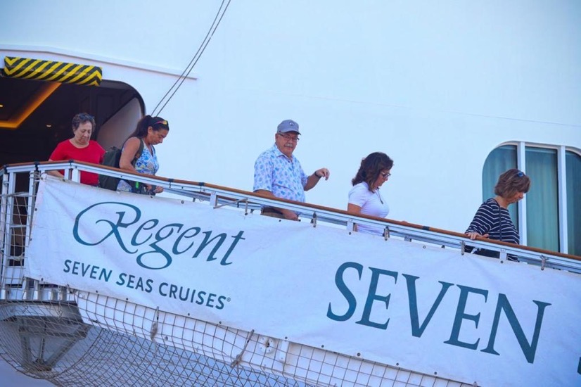 MS-Seven-Seas-Splendor-acapulco.jpg MS-Seven-Seas-Splendor-acapulco.jpg