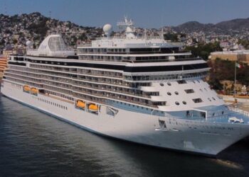 Arriba el noveno crucero de la temporada al Puerto de Acapulco