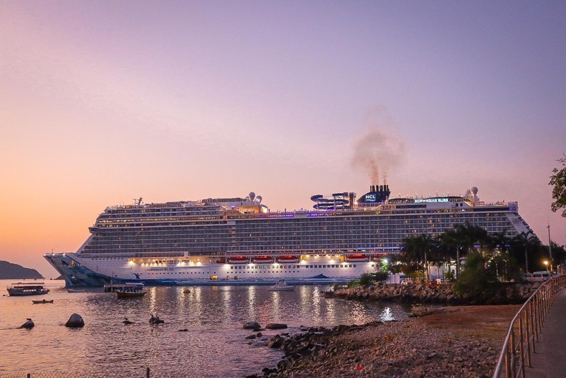 Norwegian-Bliss-acapulco-2023.jpg Norwegian-Bliss-acapulco-2023.jpg