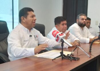Administraciones pasadas no pagaron ISR y SAT aplicó multas millonarias, denuncia presidente municipal de Petatlán