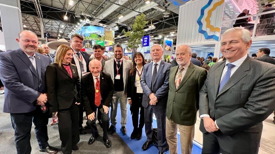 brillando-gro-fitur-2023-espania.jpg