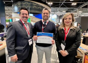 Guerrero continúa brillando, en la FITUR 2023 obtiene el reconocimiento de la Asociación Internacional para la Cooperación Turística por la Cumbre Deportiva 2022