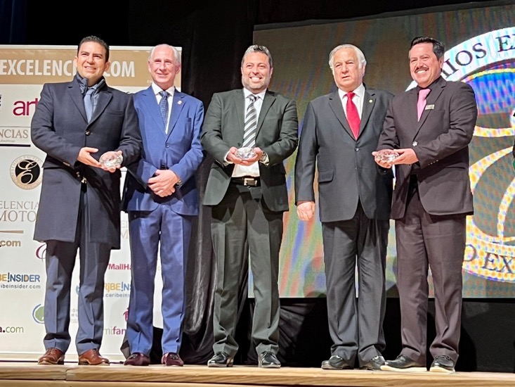 guerrero-fitur-2023-premios-excelencia.jpg