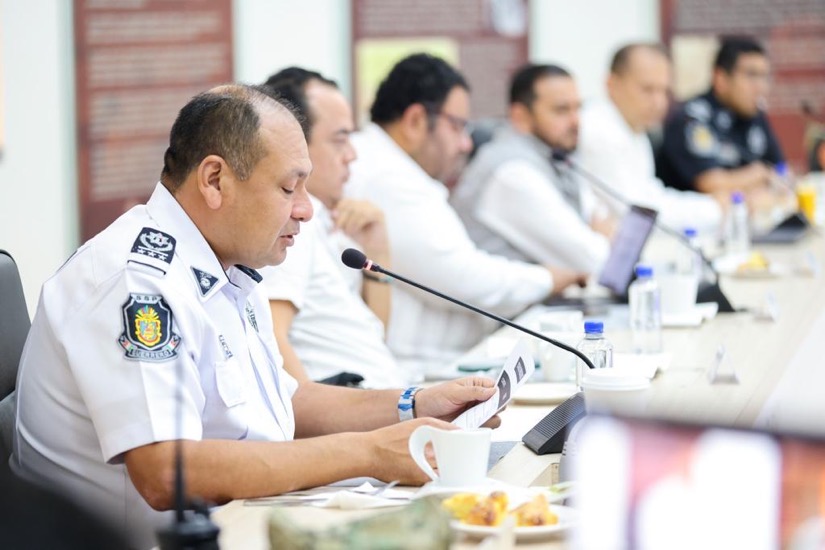 sesion-mesa-seguridad-gob-evelyn-s.jpg sesion-mesa-seguridad-gob-evelyn-s.jpg