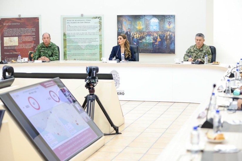 sesion-mesa-seguridad-gob-evelyn-s.jpg sesion-mesa-seguridad-gob-evelyn-s.jpg