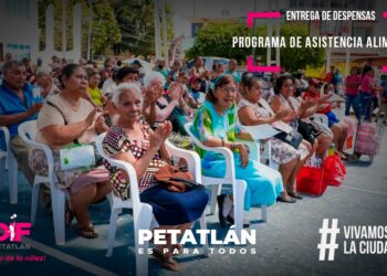 Gobierno municipal de Petatlán entrega más de 9 mil despensas de diferentes programas