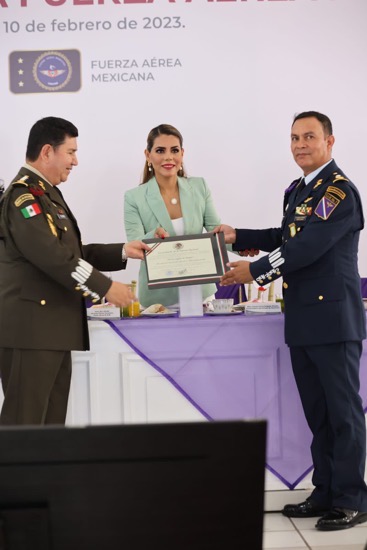 dia-fuerza-aerea-evelyn-salgado-acapulco.jpg