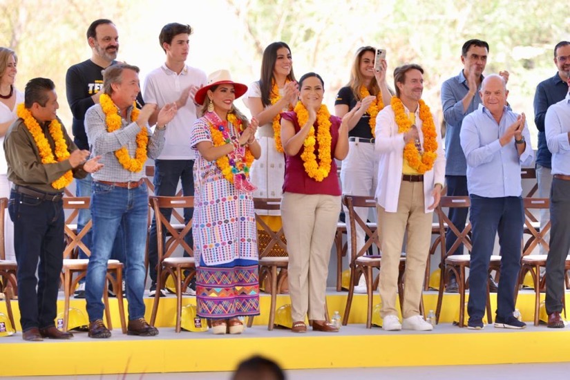 primera-piedra-crit-guerrero-tlapa-evelyn-salgado.jpg