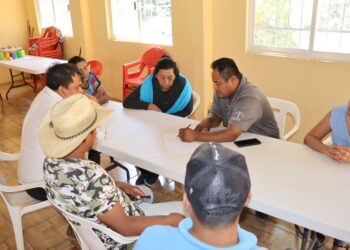 Atiende secretaria de Salud a comunidades rurales de Ayutla y Acatepec