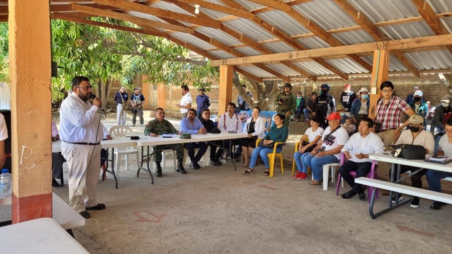 seguridad_salud_Educacion_petatlan_gob_Gro_.jpg
