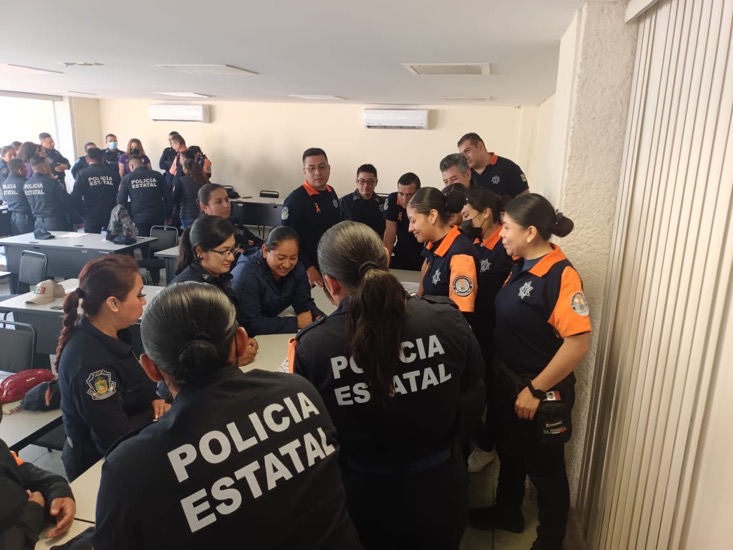 UNIPOL-se-capacita-guerrero-gob.jpg