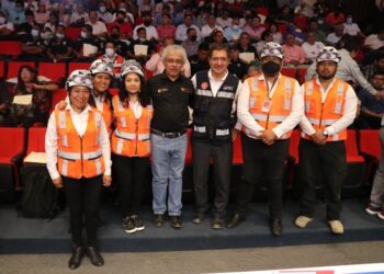 Capacita SGIRPCGRO a integrantes de la industria de la construcción para unificar criterios en la atención de la población en caso de contingencias