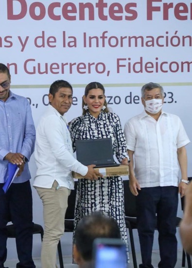 claudicar-educacion-evelyn-salgado-discurso-acapulco.jpg claudicar-educacion-evelyn-salgado-discurso-acapulco.jpg
