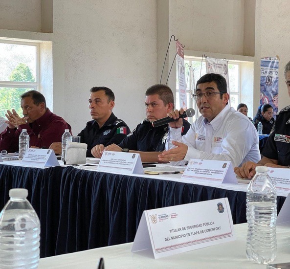conferencia-seguridad_Tlapa_gob_guerrero_.jpg