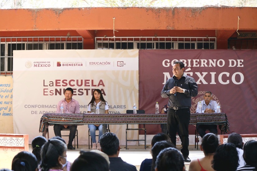 convoca-ivan-hernandez-recursos-mejoramientos-escuelas_guerrero.jpg
