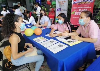 Una de cada tres mujeres es colocada en un empleo formal a través de la STyPS
