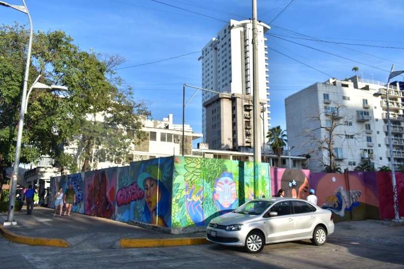 espacios-publicos-arte-urbano-beatriz-mojica_acapulco.jpg espacios-publicos-arte-urbano-beatriz-mojica_acapulco.jpg