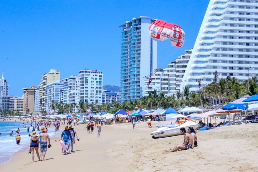 guerrero-recibe-miles-turistas-fin-de-semana-largo_.jpg guerrero-recibe-miles-turistas-fin-de-semana-largo_.jpg