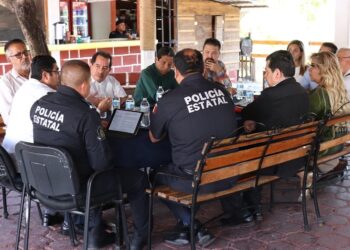 El secretario de Seguridad, Evelio Méndez se reunió con empresarios de Chilpancingo