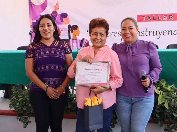 taller-mujer-congreso-gro_.jpg