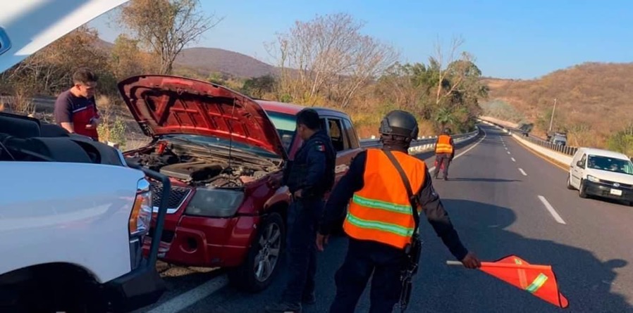 auxilio-polica-estatal-turitas-carretera_.jpg