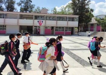 Al concluir el periodo vacacional de Semana Santa, regresan a clases en Guerrero más de un millón de alumnos: SEG