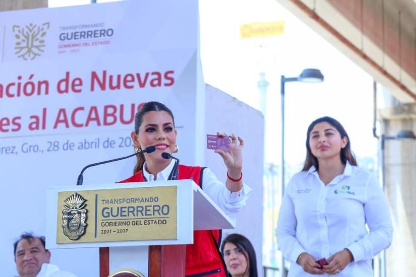 unidades-acabus-nuevas-evelyn-salgado_gro_.jpg