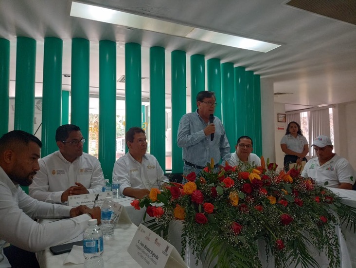 acciones-reforestacion-parque-limon-zihuatanejo_.jpg