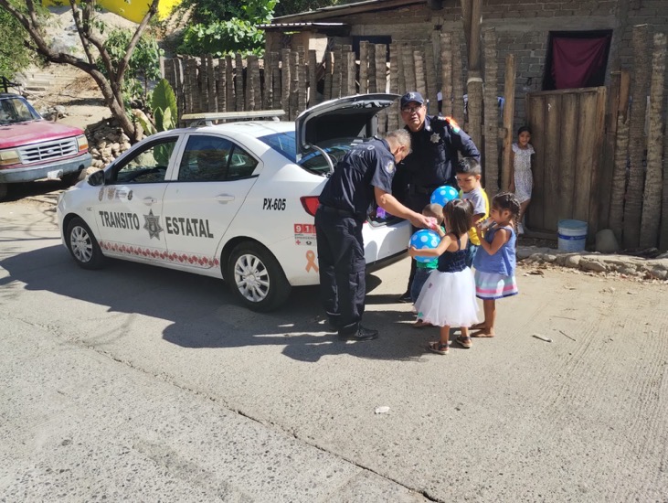 regala-sonrisas-ssp-guerrero-dia-ninos-.jpg