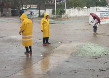 Reportan afectaciones a 24 horas de lluvia por huracán “Beatriz” 