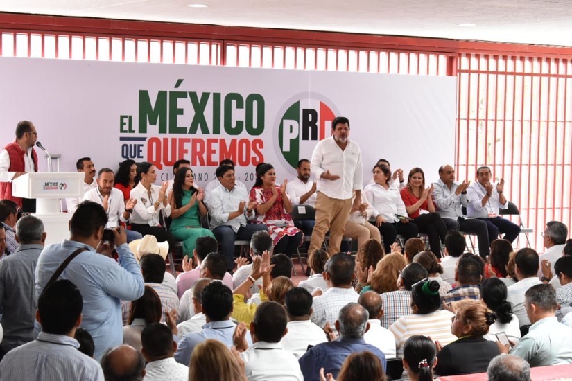 FORO-PRI-GUERRERO-ALEJANDRO-BRAVO.jpg