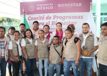 Instalan Iván Hernández Díaz y Ariadna Montiel, Comité de Programas para el Bienestar en Iliatenco