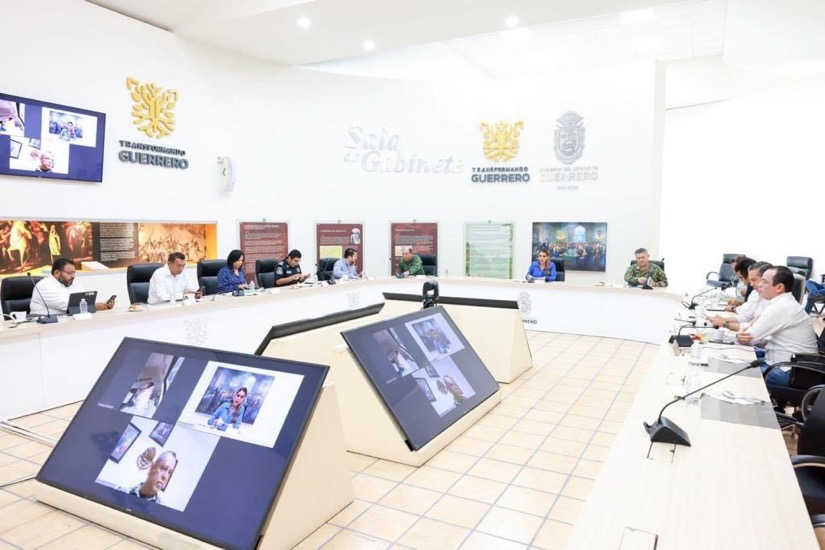 mesa-seguridad-evelyn-salgado_gro_.jpg