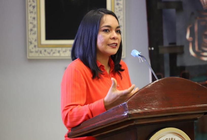 BEatriz-mojica-combatir-violencia-ninas.jpg BEatriz-mojica-combatir-violencia-ninas.jpg