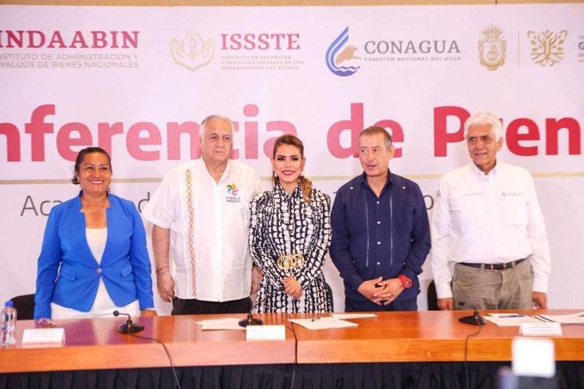 conferencia-sectur-guerrero-federal-evelyn-salgado.jpg