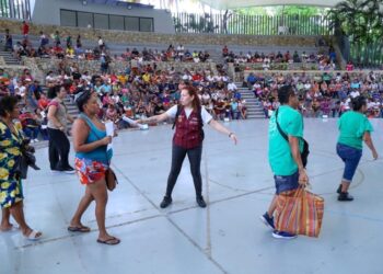 Gracias a las gestiones de Evelyn Salgado ante la federación inicia el censo del Programa para el Bienestar de las personas en Emergencia Social o Natural